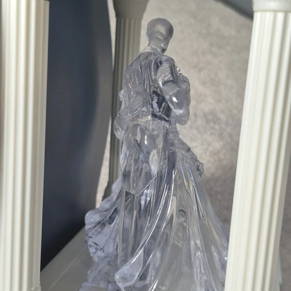 Wilton Wedding Cake Topper Keepsake Display Bianca Couples 1st Dance New